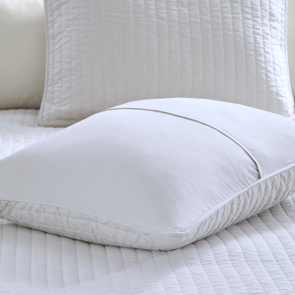3 Piece Quilt Set White King/Cal King Media 3