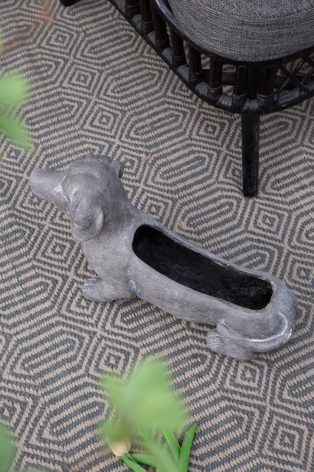 20.1x6.7x11.8' Manon Dog Planter Garden Decor Media 10