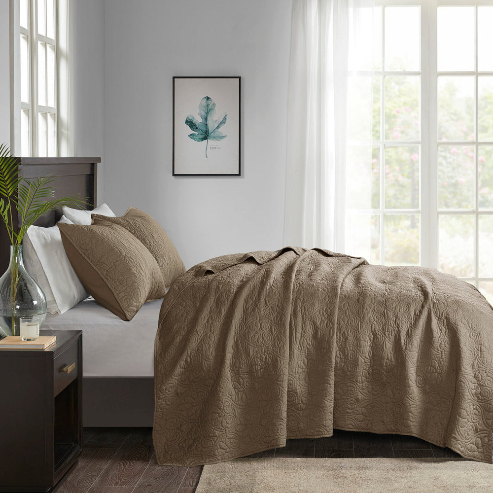 Reversible Quilt Set Mocha King/Cal King Media 4