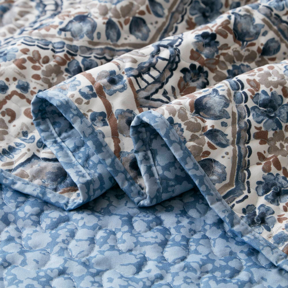 3-Piece King Boho Floral Reversible Quilt Media 19