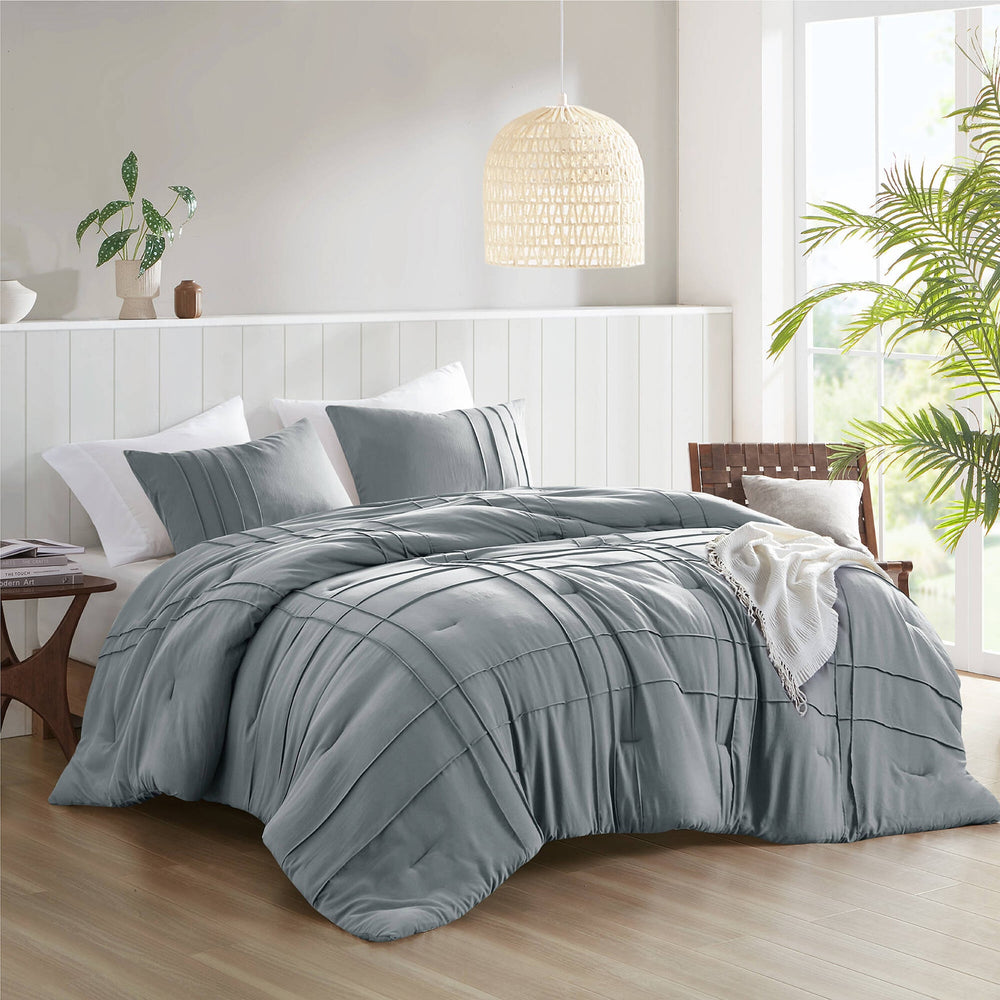 2-Piece Twin/Twin XL Soft Washed Pleated Comforter Set Media 2