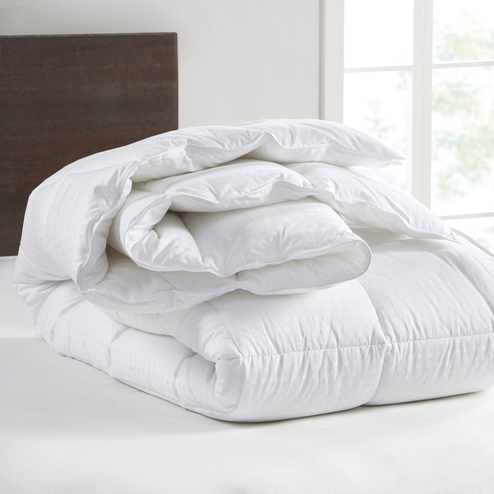 King/Cal King Dobby Cotton Down Alternative Comforter Media 4