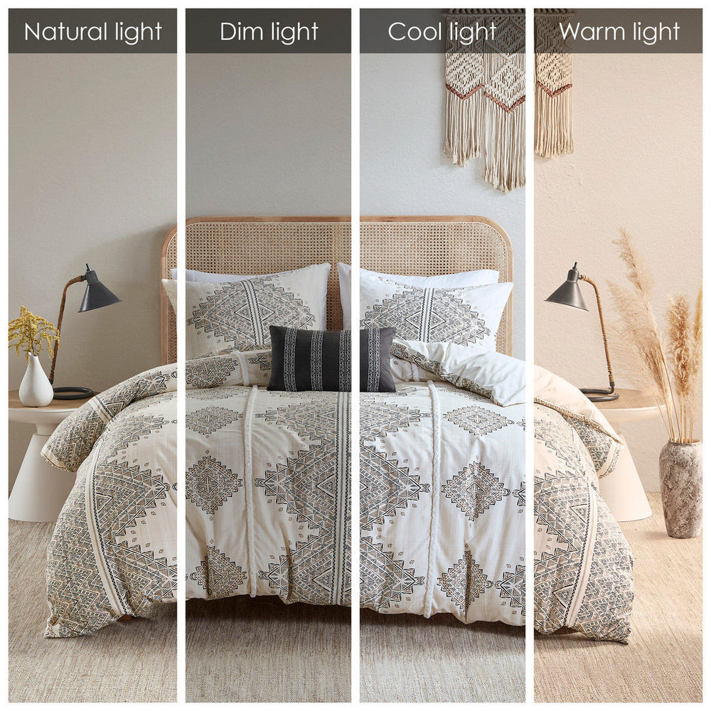 Full/Queen 4 Piece Printed Duvet Cover Set with Throw Pillow Media 3