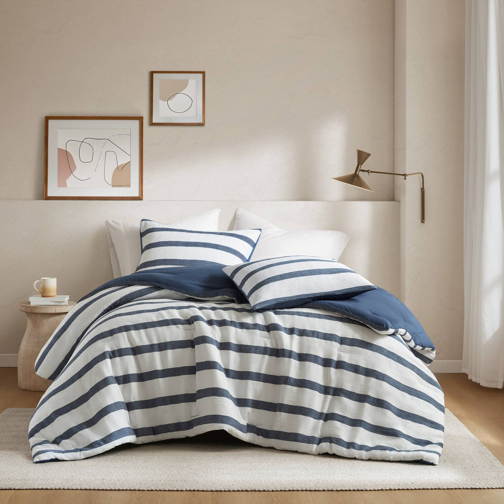 3-Piece King/Cal King Yarn-dyed striped comforter Media 1