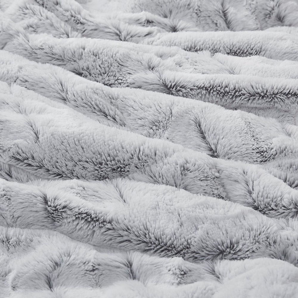 Full/Queen Back Print Long Fur Comforter Mini Set Media 2