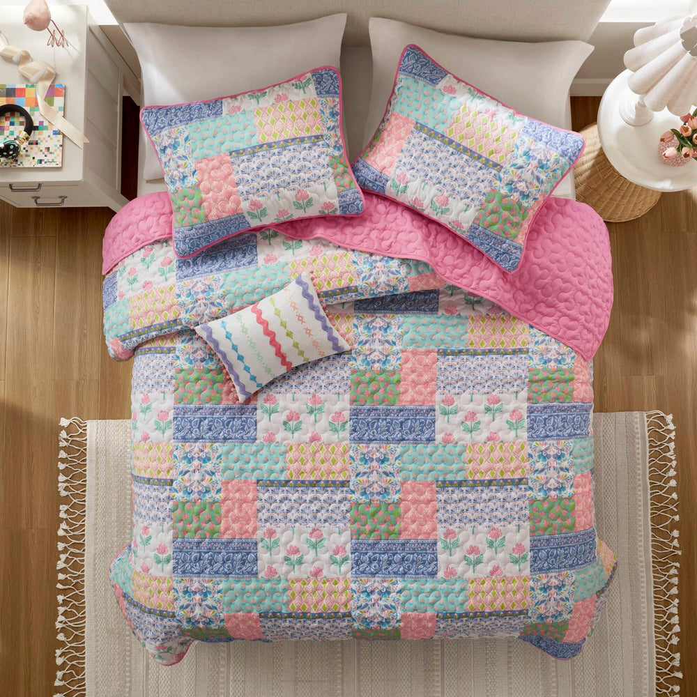 4-Piece Full/Queen 4pcs Quilt Set,Pink Media 18