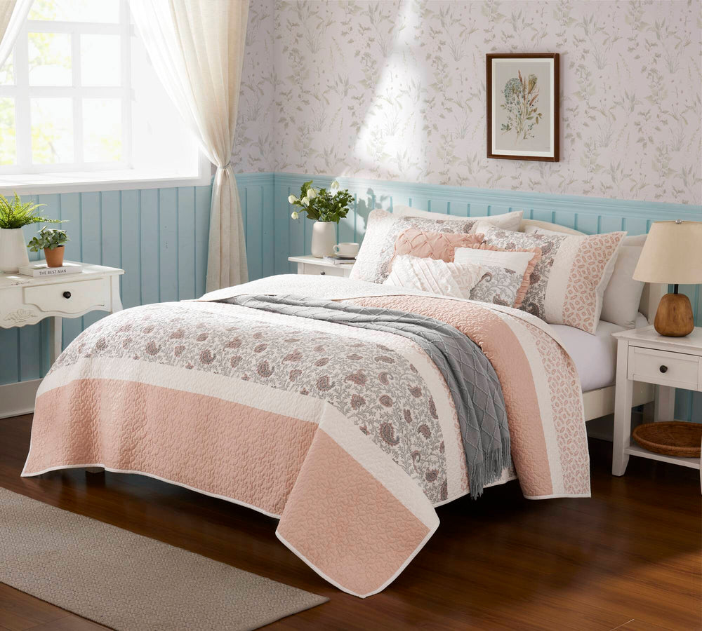 6 Piece Cotton Percale Quilt Set with Throw Pillows Blush King/Cal King Media 10