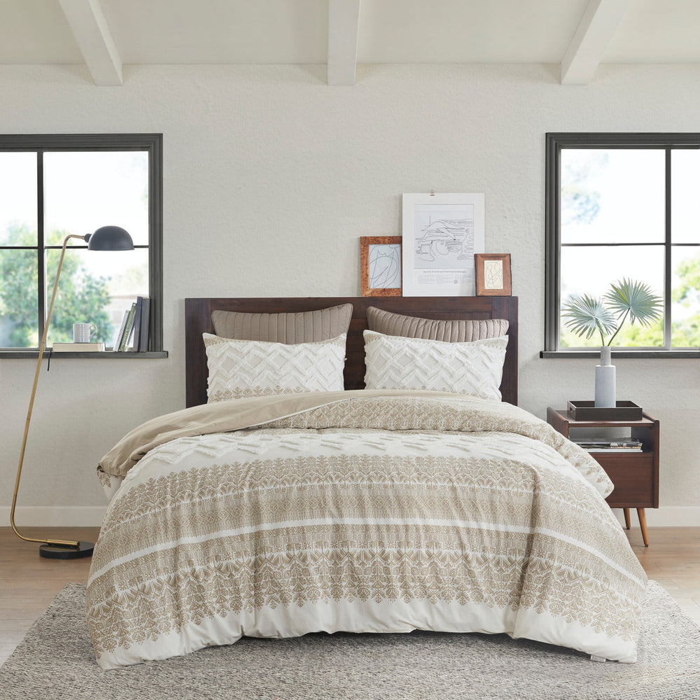 Full/Queen 3 Piece Cotton Duvet Cover Set with Chenille Tufting Media 17