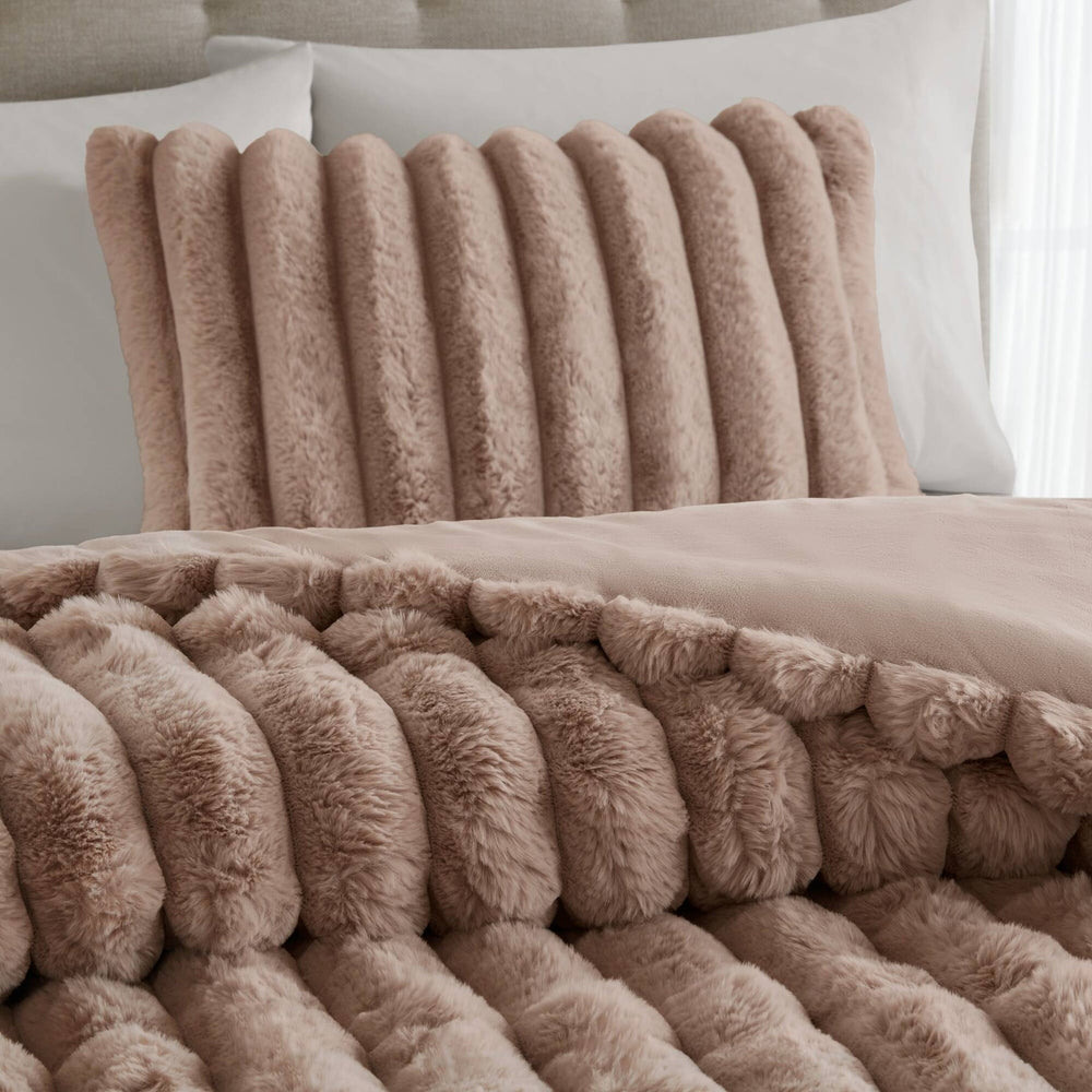 3 Pieces King Ultrasoft Faux Fur Ribbed Comforter Set,Mocha Media 19