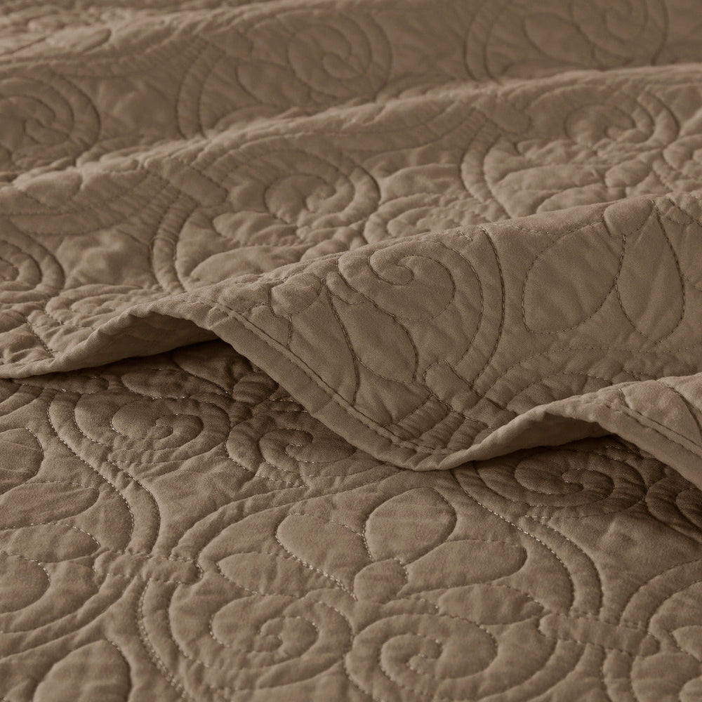 Reversible Bedspread Set Mocha Queen Media 2