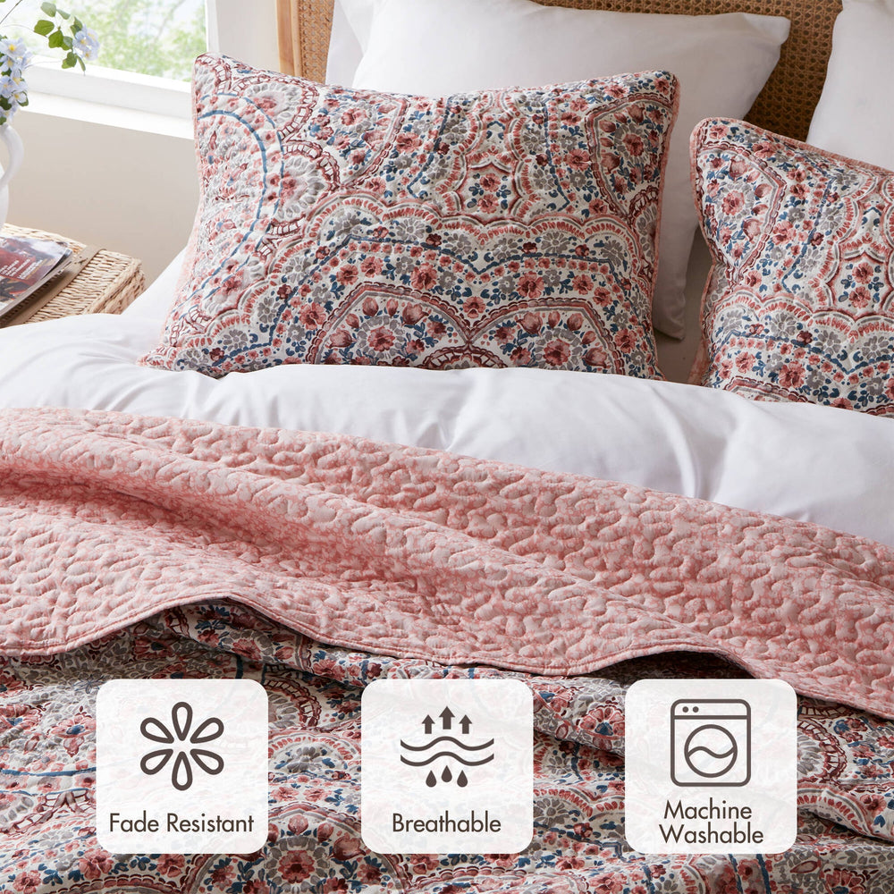 3-Piece Full/Queen Boho Floral Reversible Quilt Media 7