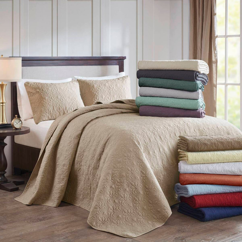 3 Piece Reversible Quilt Set Clay Red Full/Queen Media 16