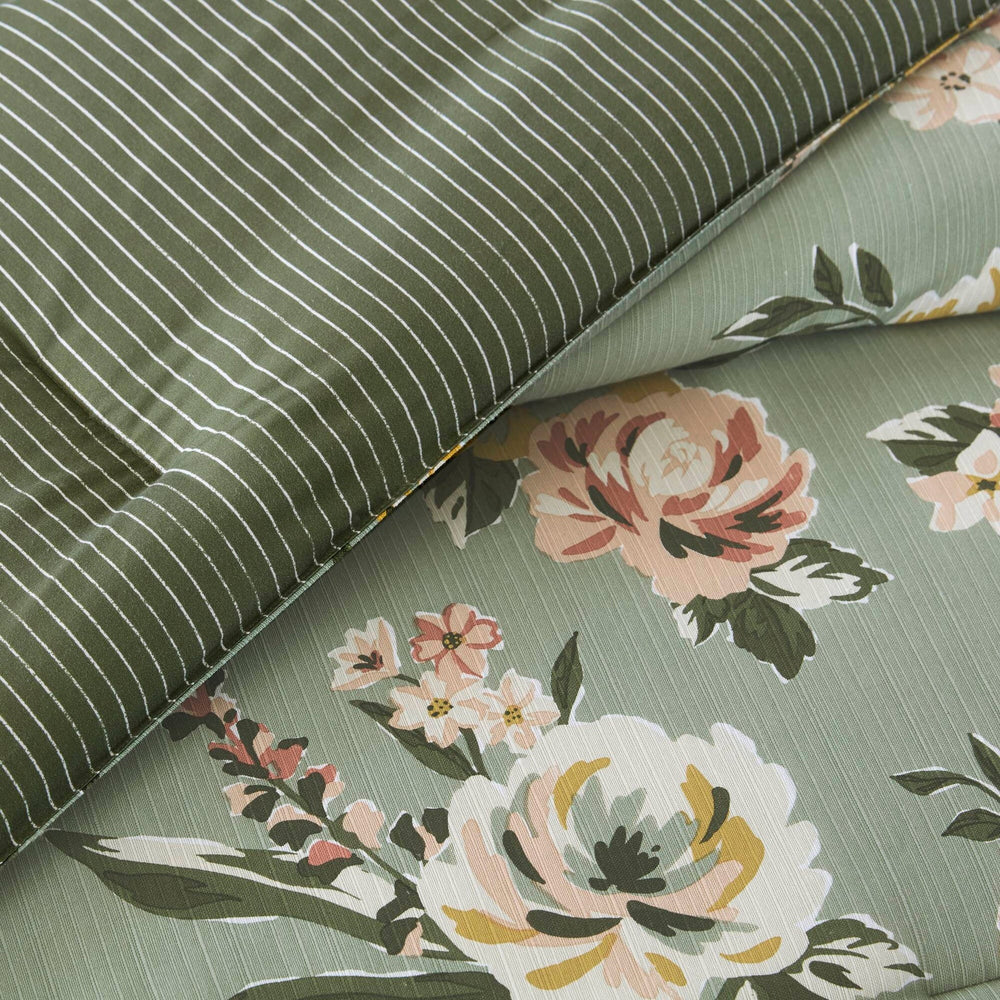 7-Piece Queen Vin  Floral Comforter Set, Green Media 18