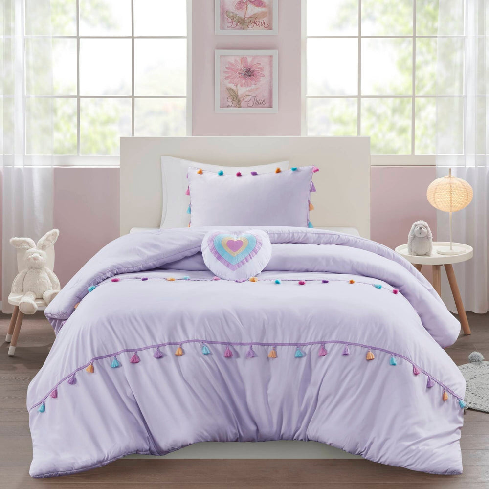 Tassel Comforter Set with Heart Shaped Throw Pillow Full/Queen Media 7