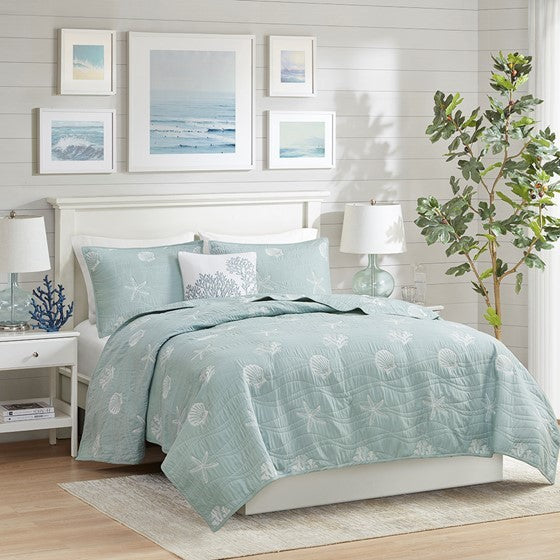 4 Piece Cotton Reversible Embroidered Quilt Set with Throw Pillow Aqua Full/Queen Media 2