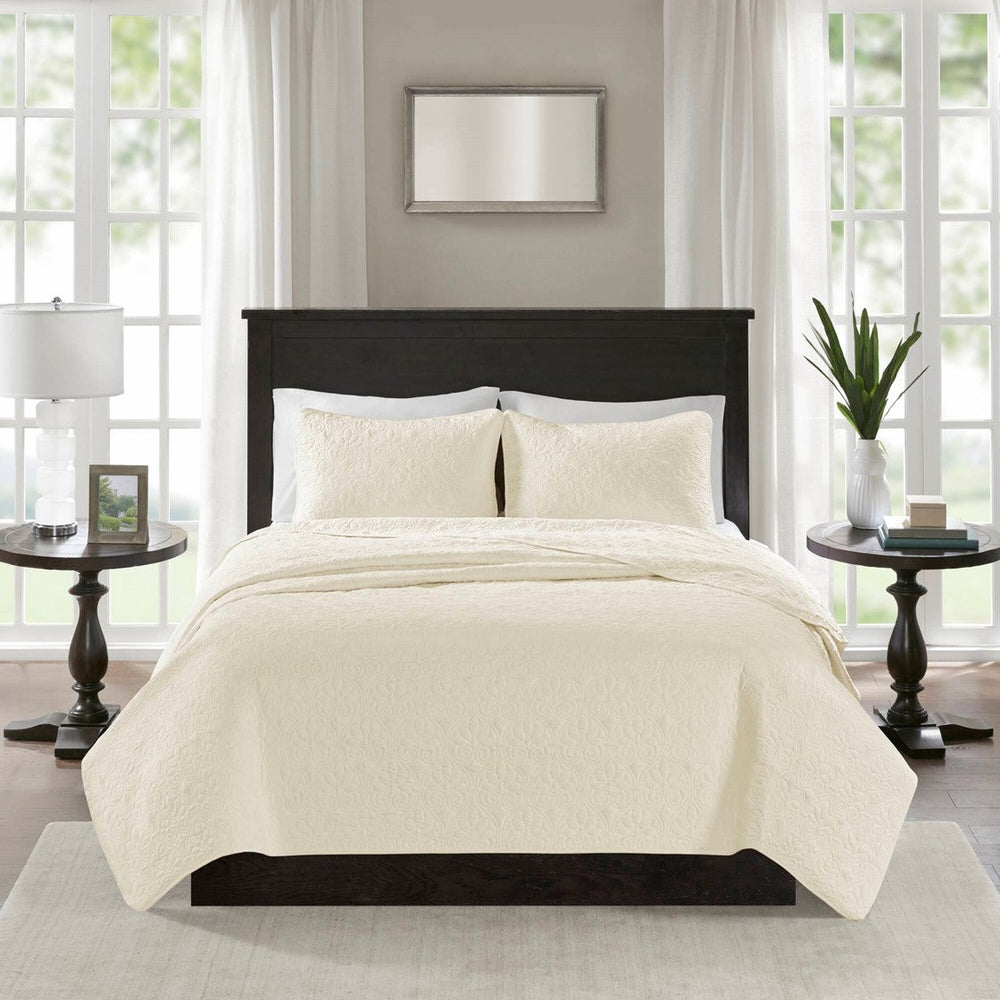 Reversible Quilt Set Cream Full/Queen Media 4