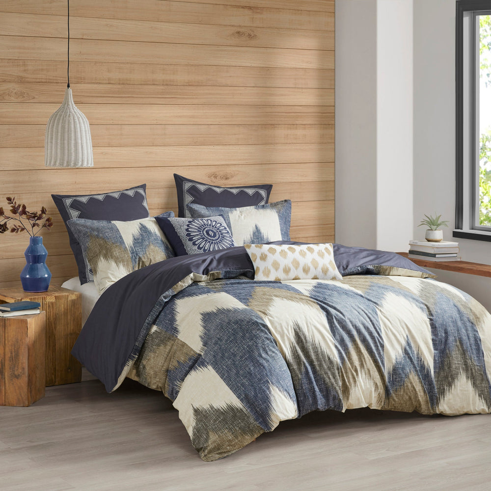 King/Cal King 3 Piece Duvet Cover Mini Set Media 1