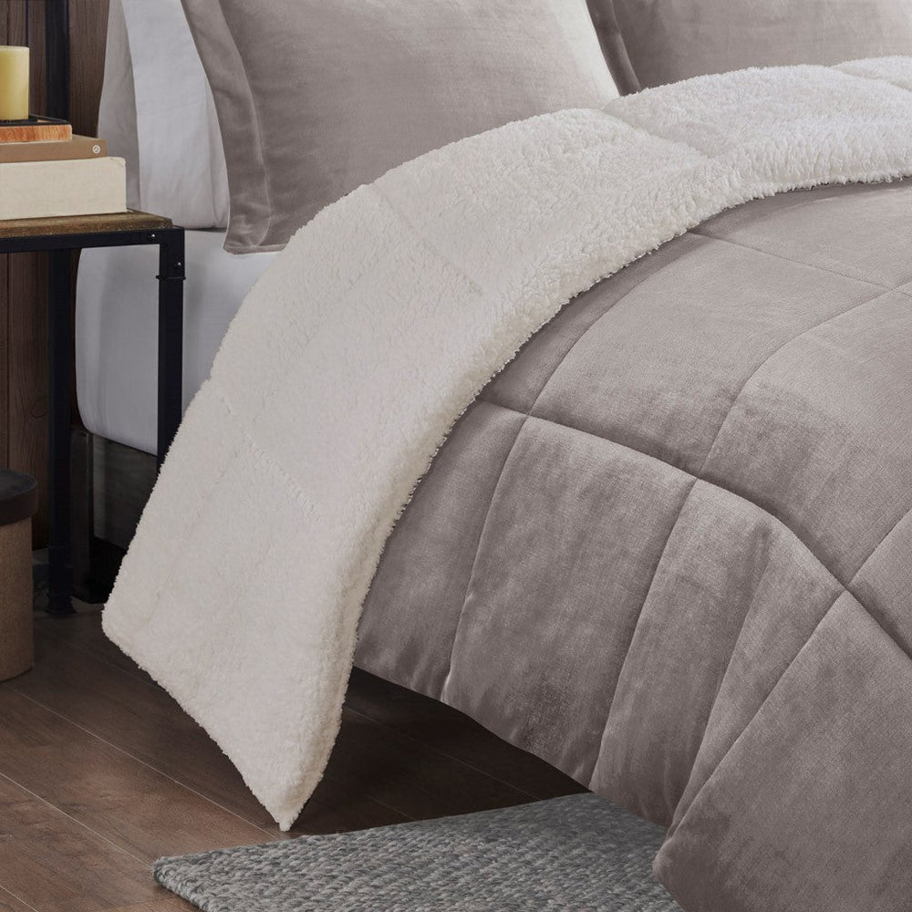 Full/Queen Plush to Sherpa Down Alternative Comforter Set Media 4