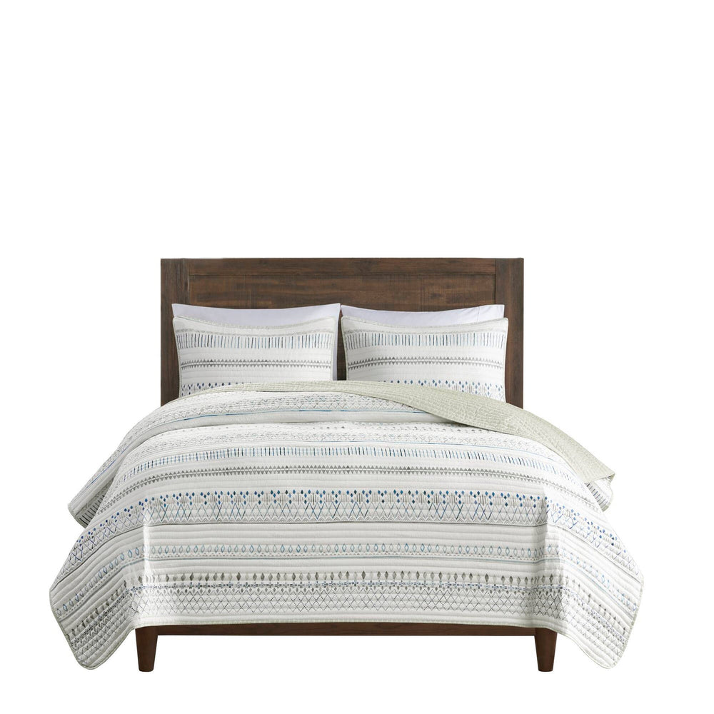 3 Piece   Seersucker Quilt Set Taupe/Blue King/Cal King Media 5