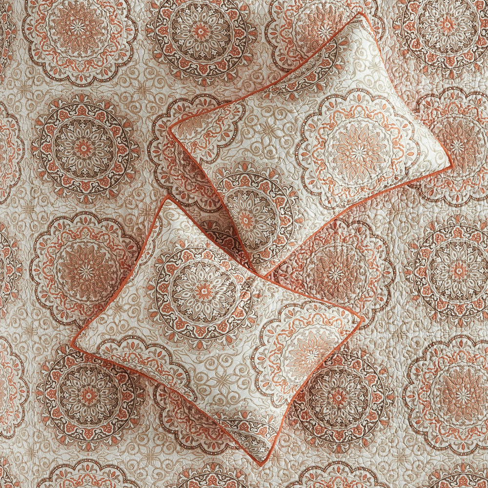 6 Piece Reversible Quilt Set with Throw Pillows Orange King/Cal King Media 3