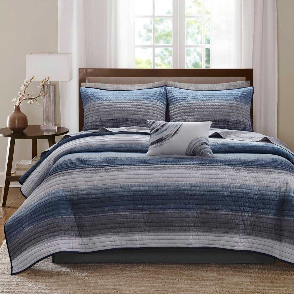 8-Piece King 8 Piece Quilt Set with Cotton Bed Sheets,Navy Media 1