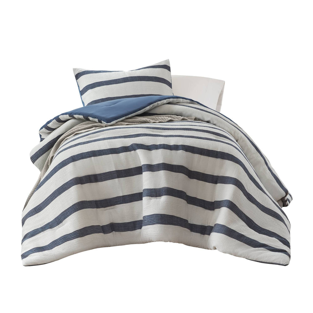 2-Piece Twin/Twin XL Yarn-dyed striped comforter Media 2