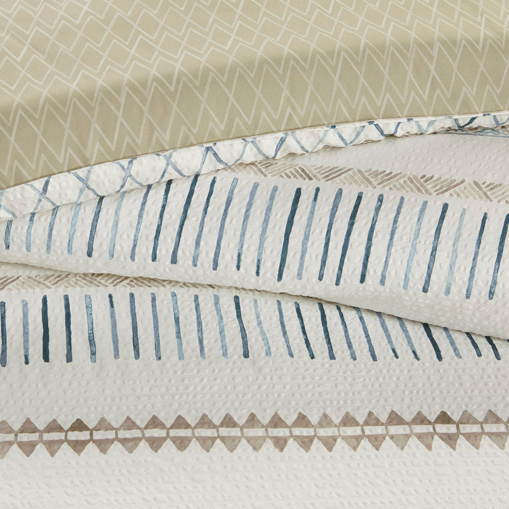 5 Piece Printed Seersucker Comforter Set with Throw Pillows Taupe/Blue Full/Queen Media 11