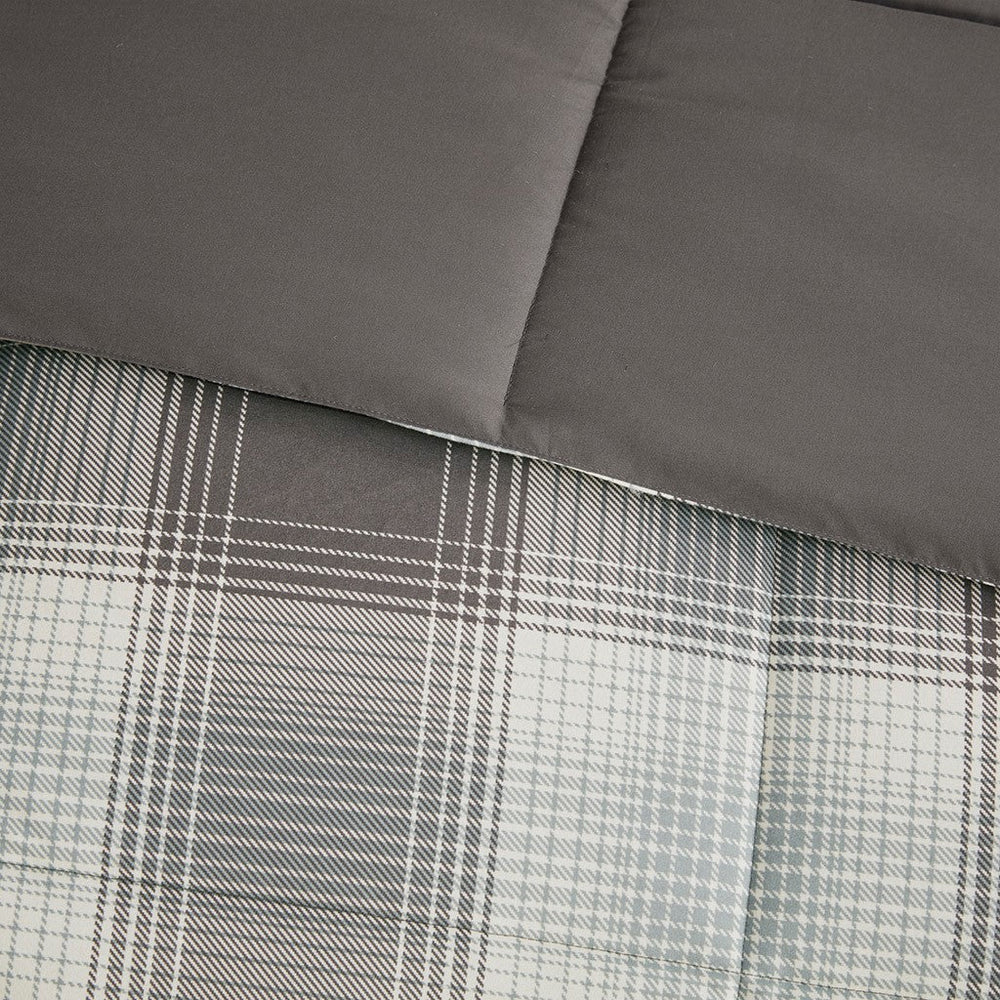 Full/Queen Softspun Down Alternative Comforter Mini Set Media 5