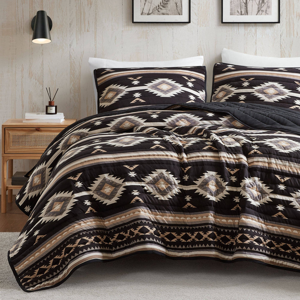 3- Piece King/Cal King Quilt Mini Set Media 6