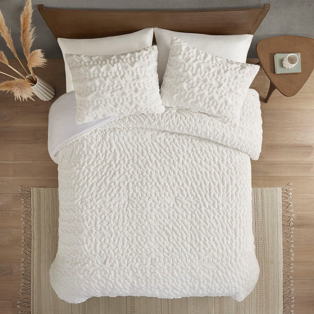 King/Cal King Ruched Fur Down Alternative Comforter Set Media 3