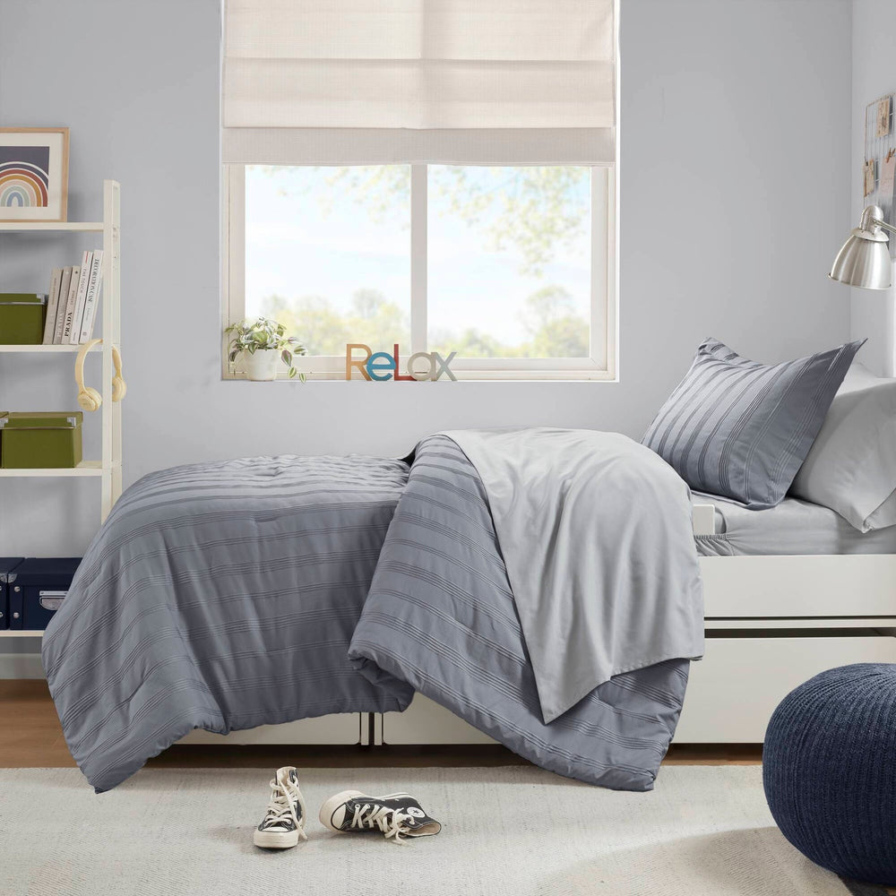 5-Piece Twin/Twin XL Woven Striped Comforter Set Media 11