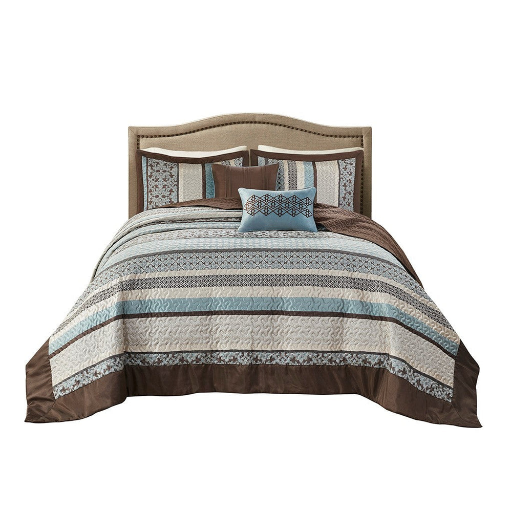 5 Piece Jacquard Quilt Set with Throw Pillows Blue Full/Queen Media 5