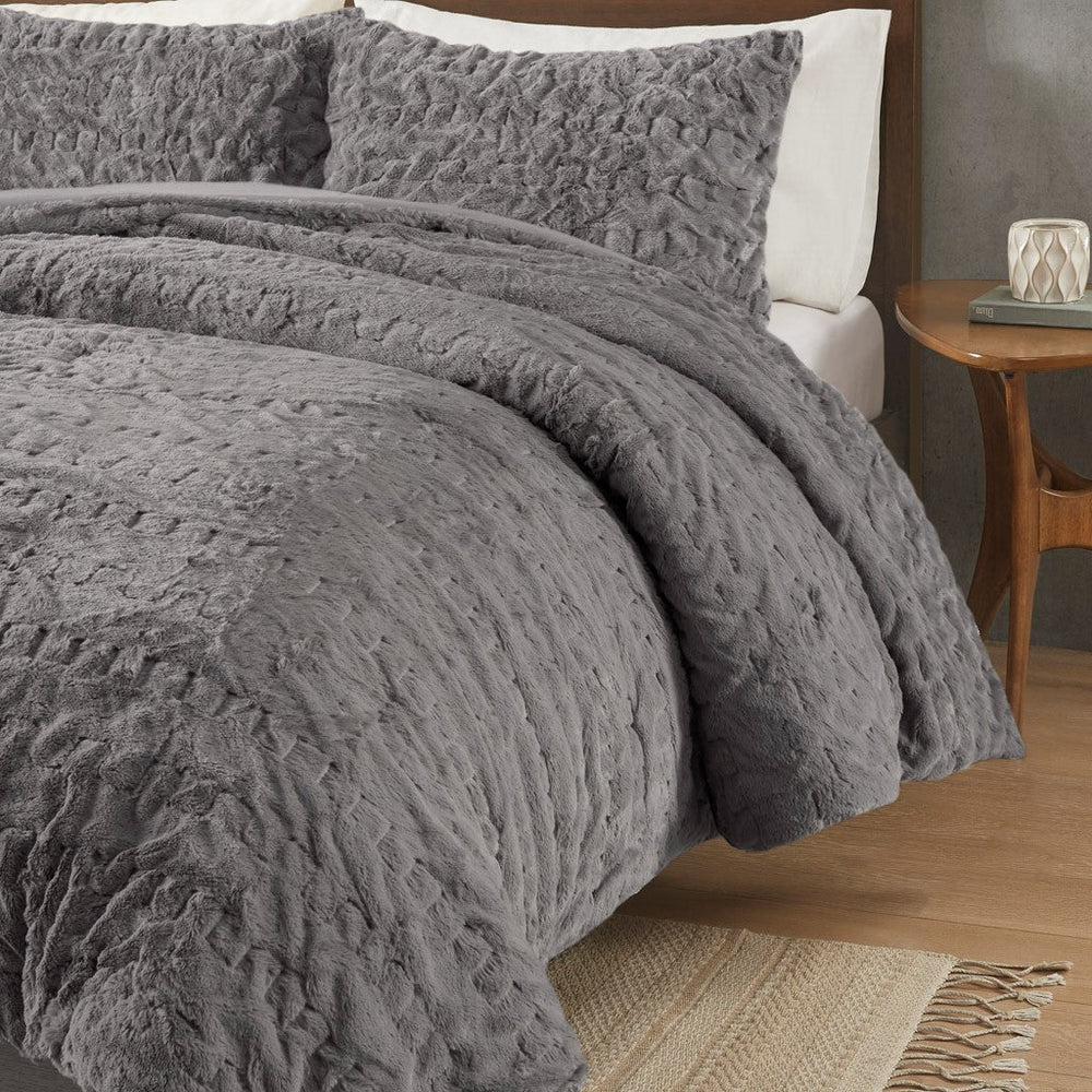 Full/Queen Ruched Fur Down Alternative Comforter Set Media 2