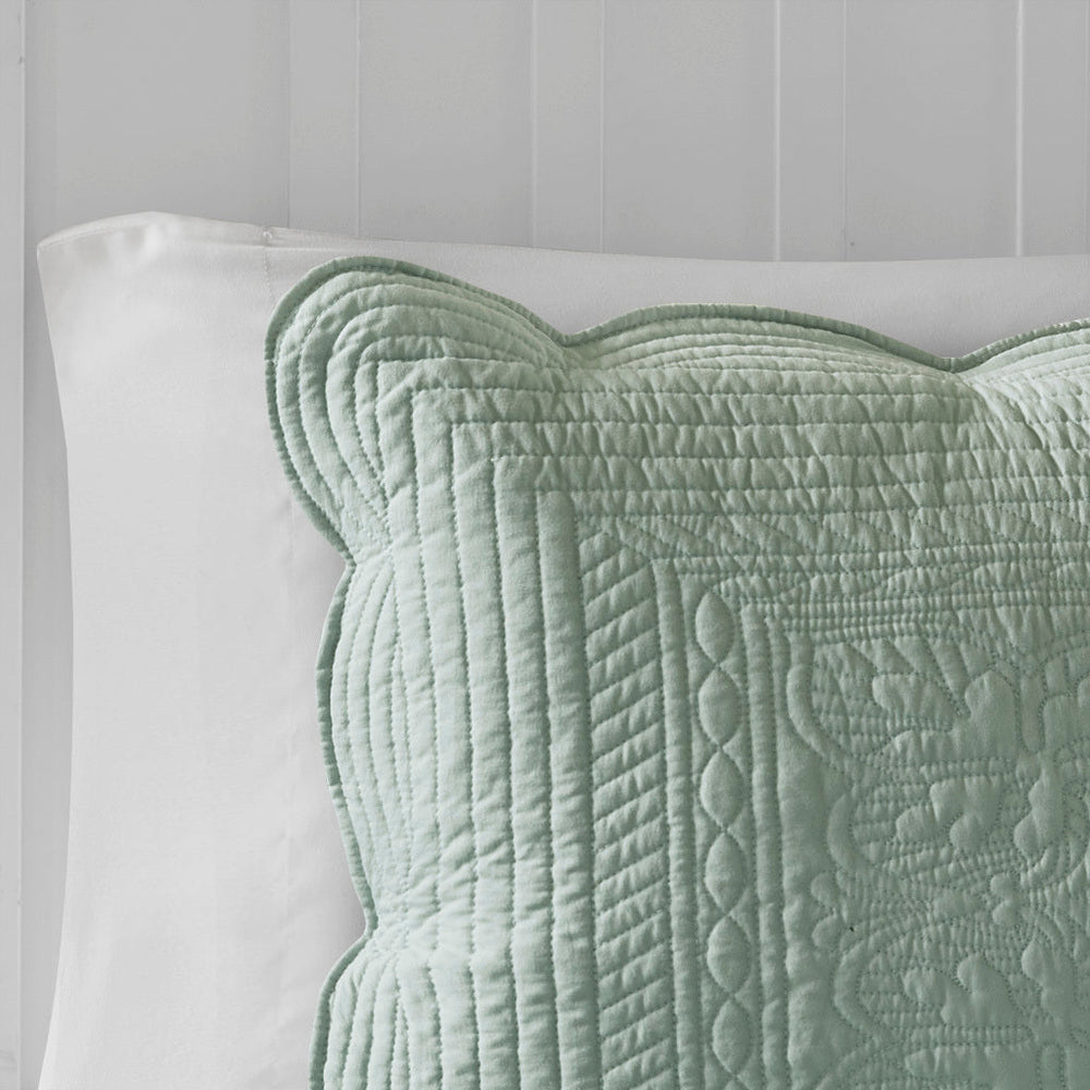 3 Piece Reversible Scalloped Edge Quilt Set Seafoam King/Cal King Media 12