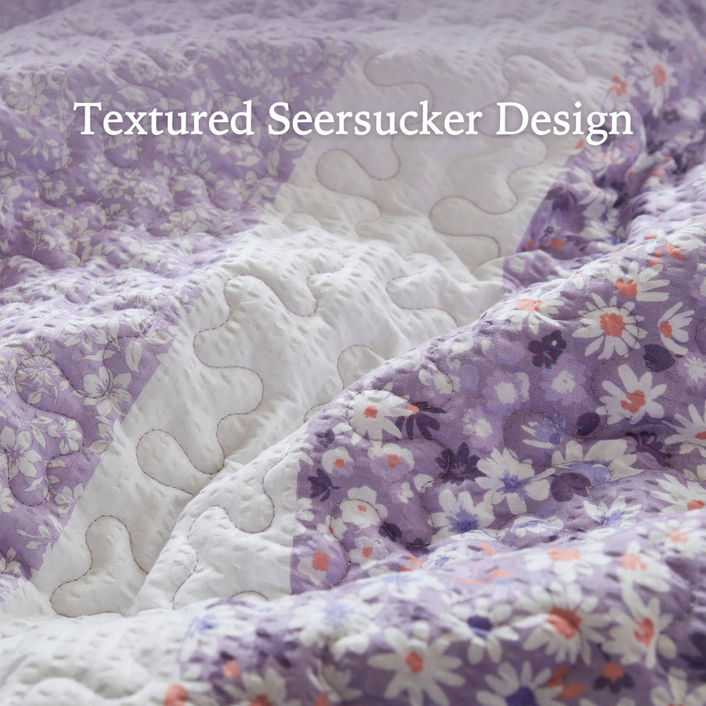 4 PCS King/Cal King Seersucker Quilt Set with Throw Media 18