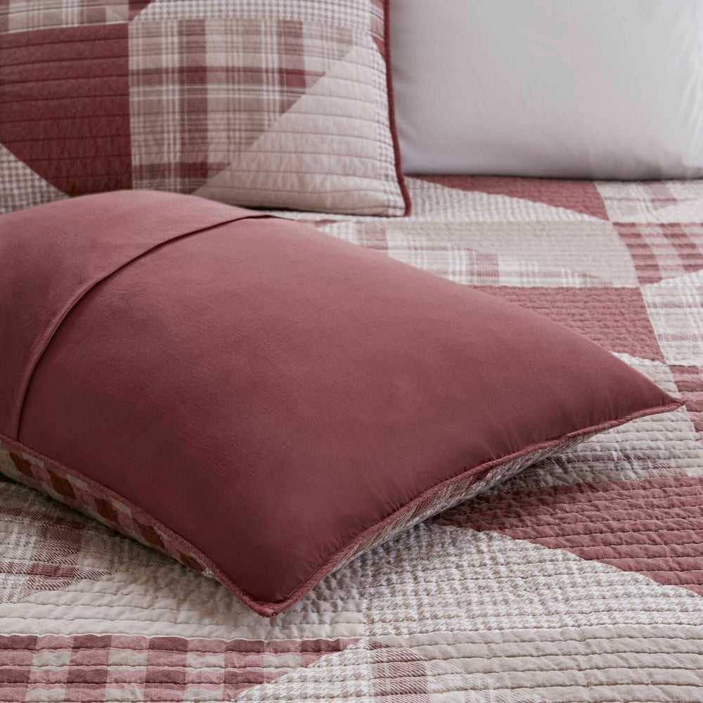 3- Piece Full/Queen Coverlet Mini Set Media 12