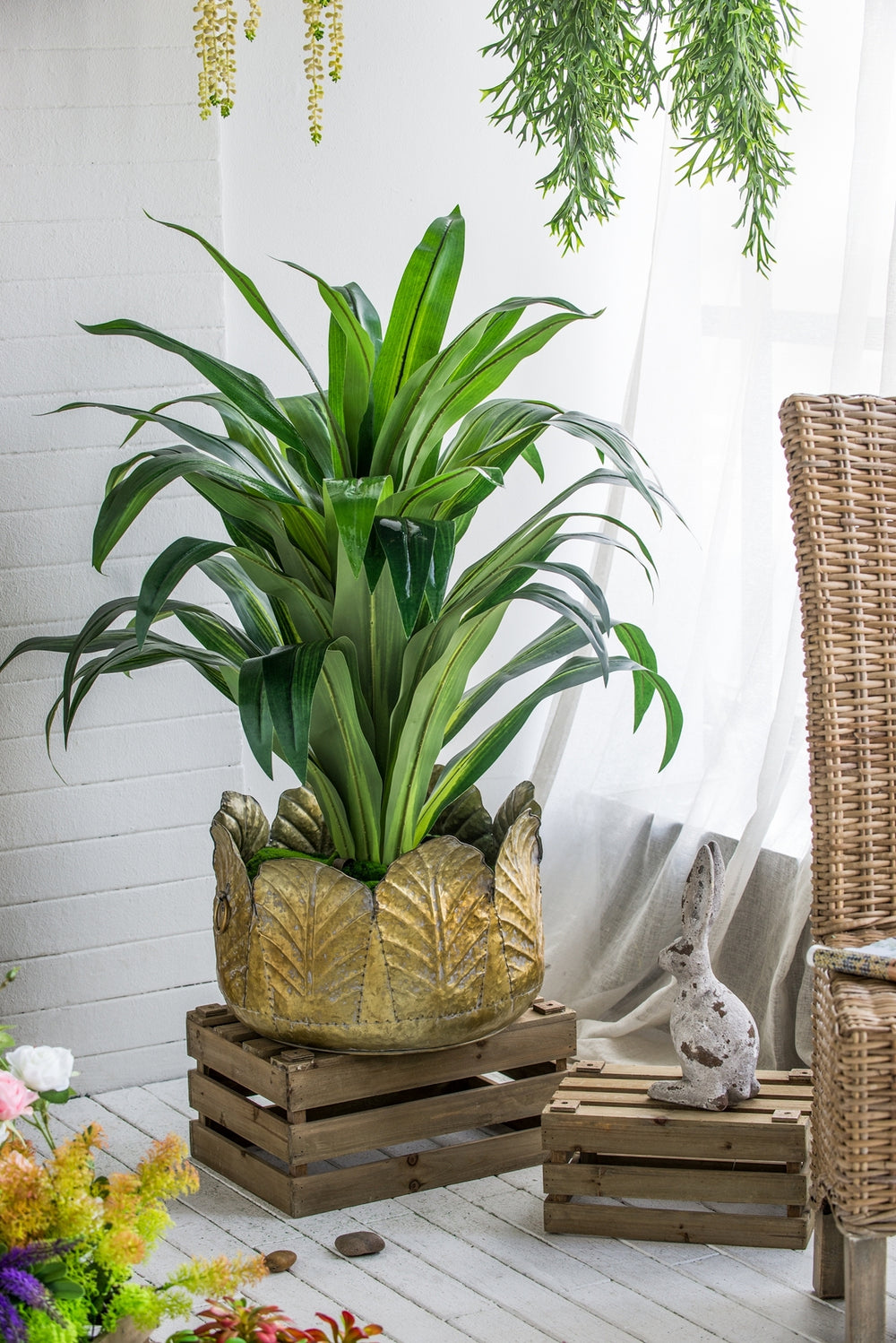 Set of 3 Metal Planter Distressed, L:17.7x17.7x11' M:15x15x10.2' S:11.5x11.5x10' Media 10