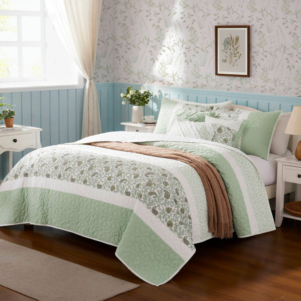 6 Piece Cotton Percale Quilt Set with Throw Pillows Full/Queen Media 5