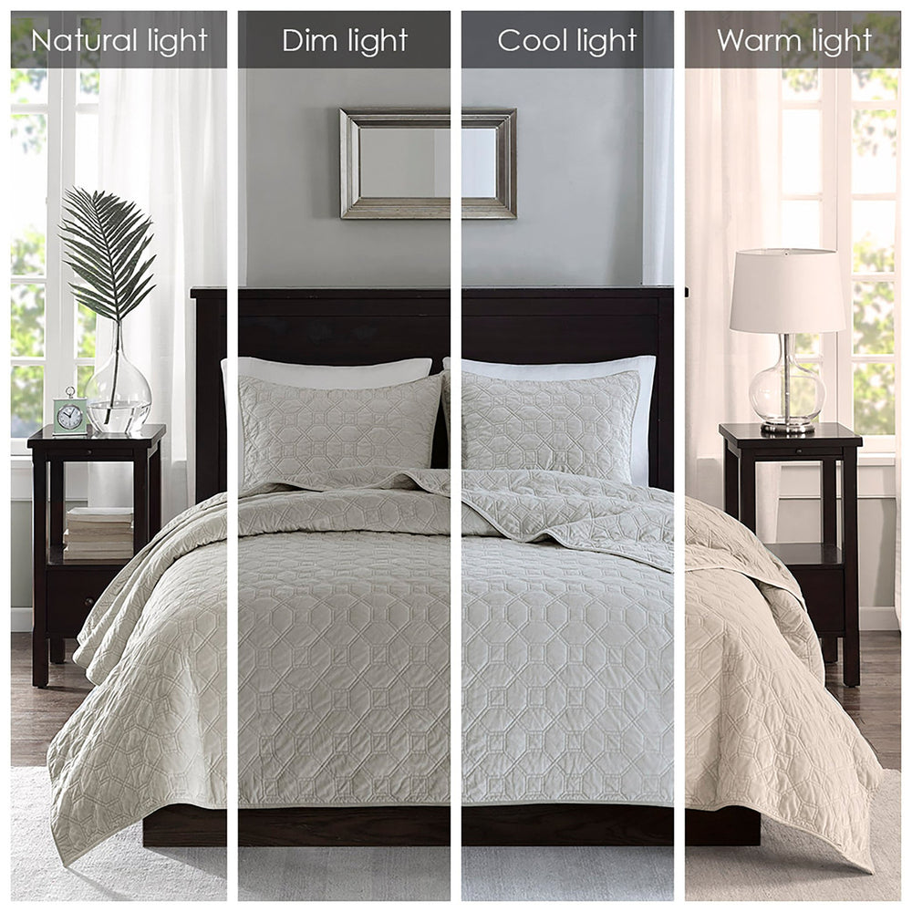 3 Piece Velvet Quilt Set Ivory Full/Queen Media 4