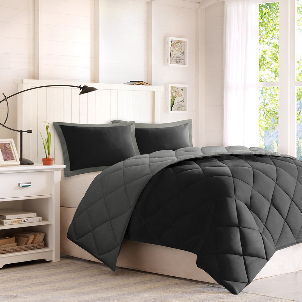 Twin/Twin XL 3M Scotchgard Diamond Quilting Reversible Down Alternative Comforter Set Media 1