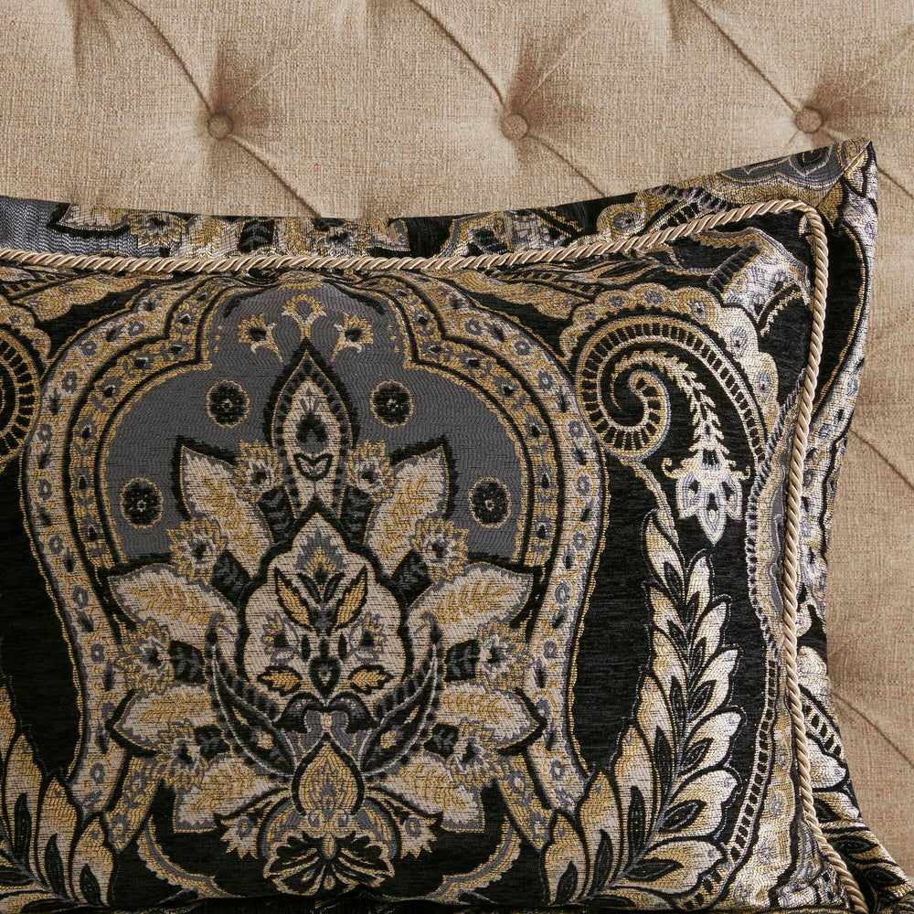 4 PCS King Comforter Set Media 5
