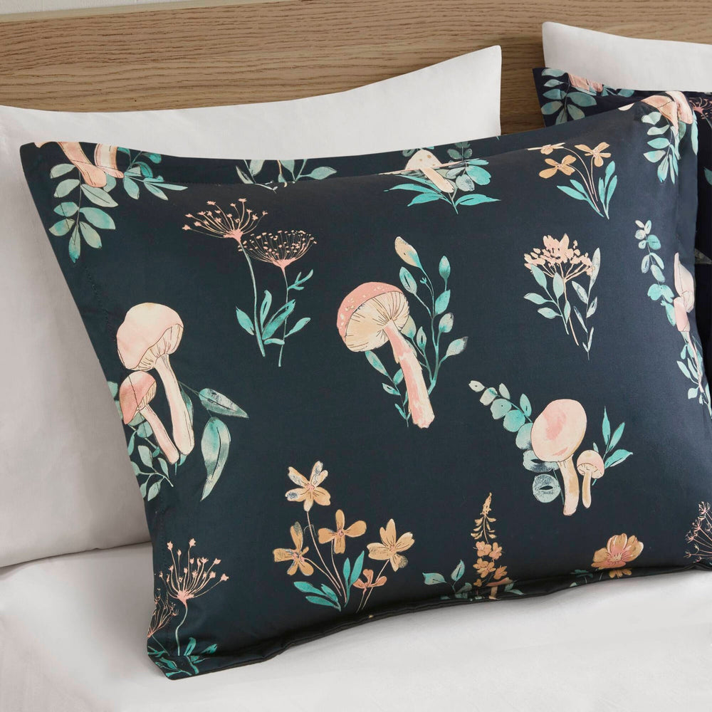 4- Piece Full/Queen Mushroom Garden Comforter Set Media 17