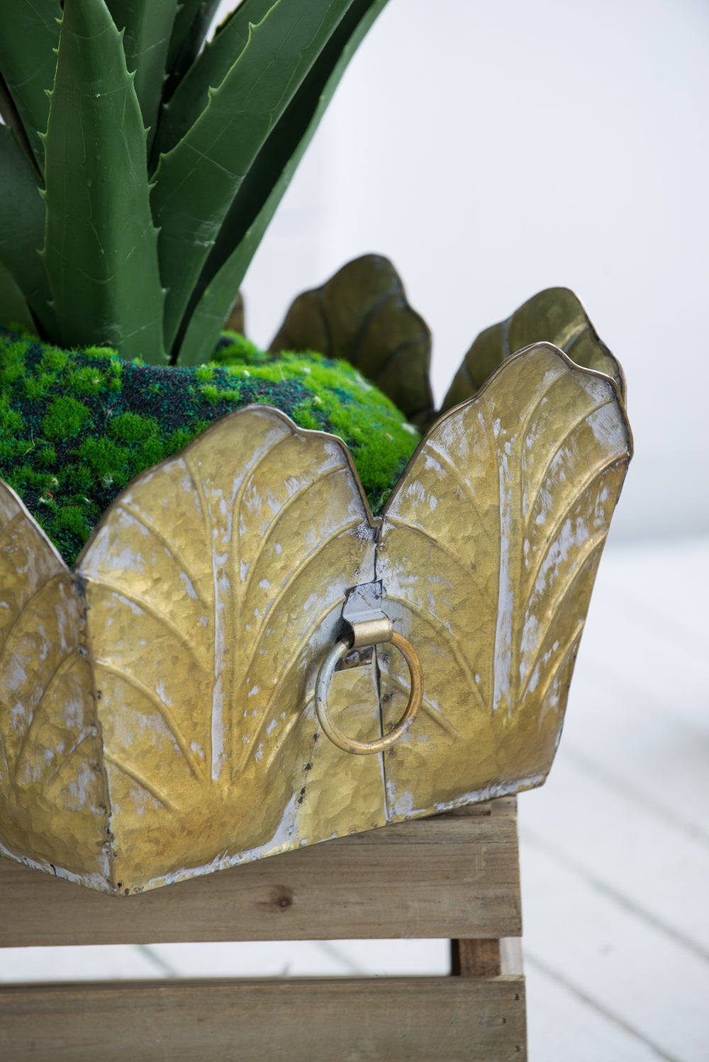 Set of 3 Metal Planter Distressed, L:22x16.7x8.3' M:21x16.5x7.3' S:18x13.5x7' Media 7