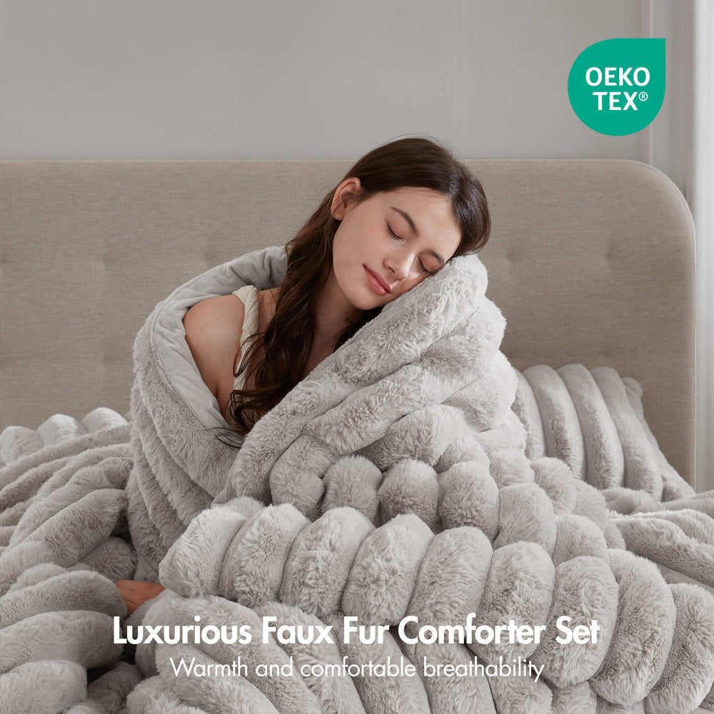 3 Pieces Full/Queen  soft Faux Fur Ribbed Comforter Set,Light Gray Media 3