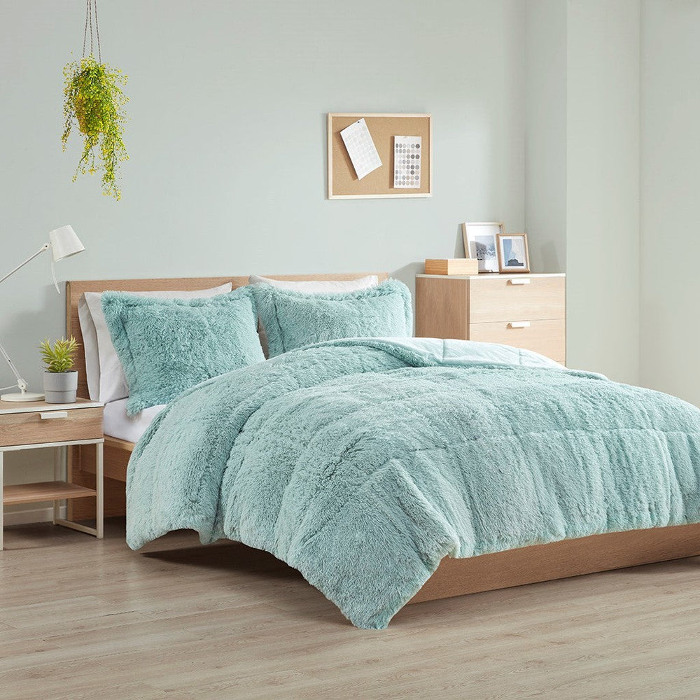 Twin/Twin XL Shaggy Long Fur Comforter Mini Set Media 1
