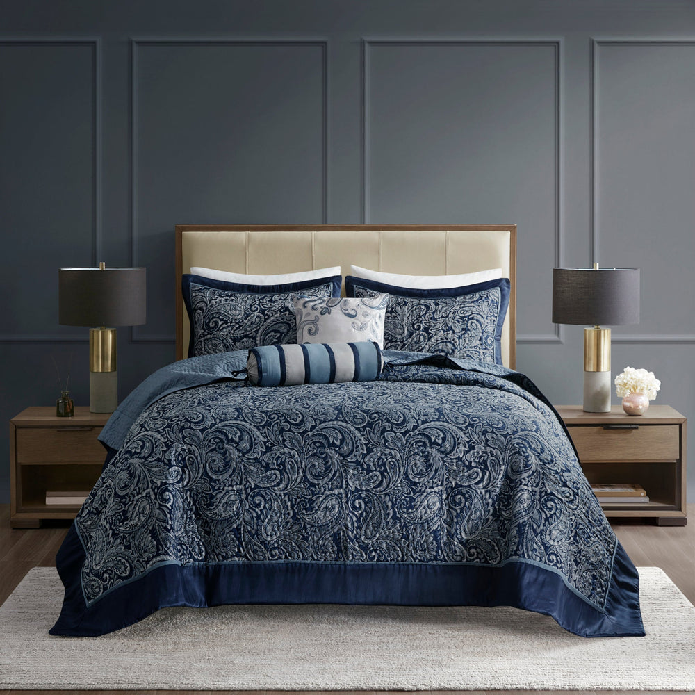5 Piece Jacquard Bedspread Set with Throw Pillows Navy Queen Media 12
