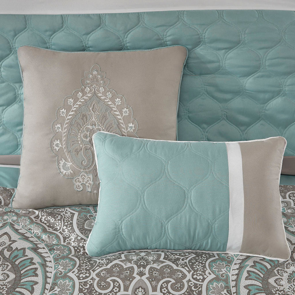 Queen 8 Piece Comforter Set Media 10