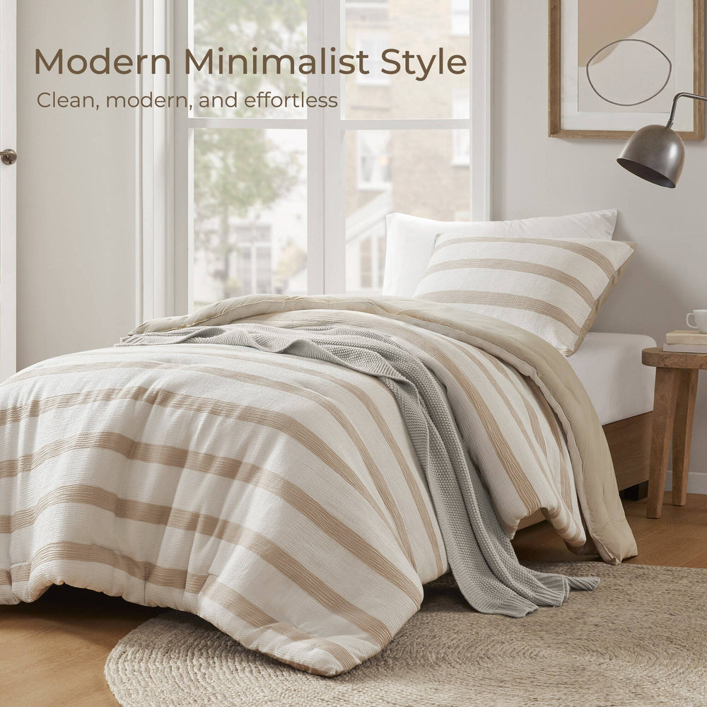 2-Piece Twin/Twin XL Yarn-dyed striped comforter Media 5