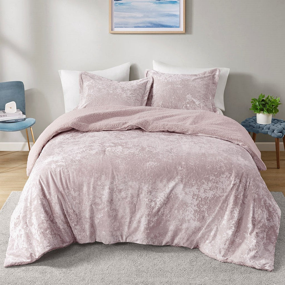 Twin/Twin XL Crushed Velvet Sherpa Reversible Comforter Set Media 1