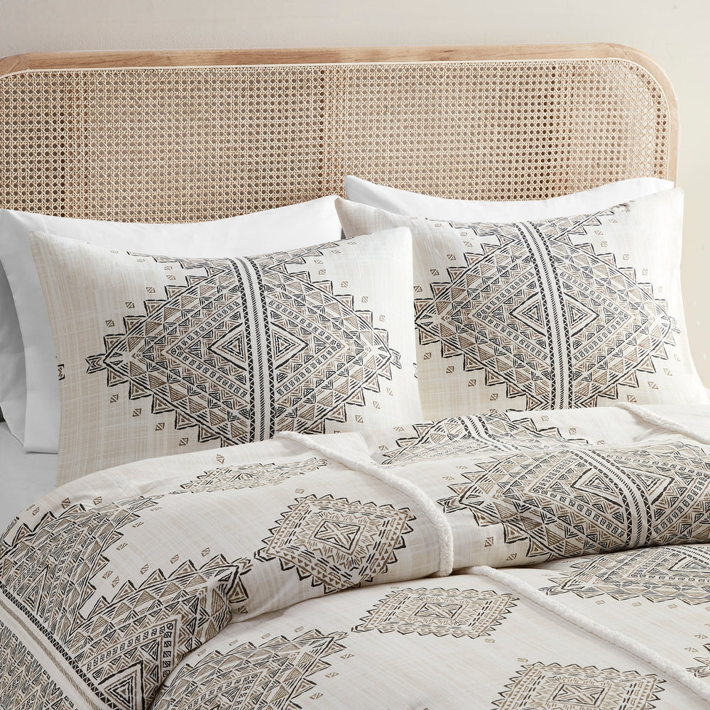 4 Piece Printed Comforter Set with Throw Pillow Black/Ivory Full/Queen Media 7